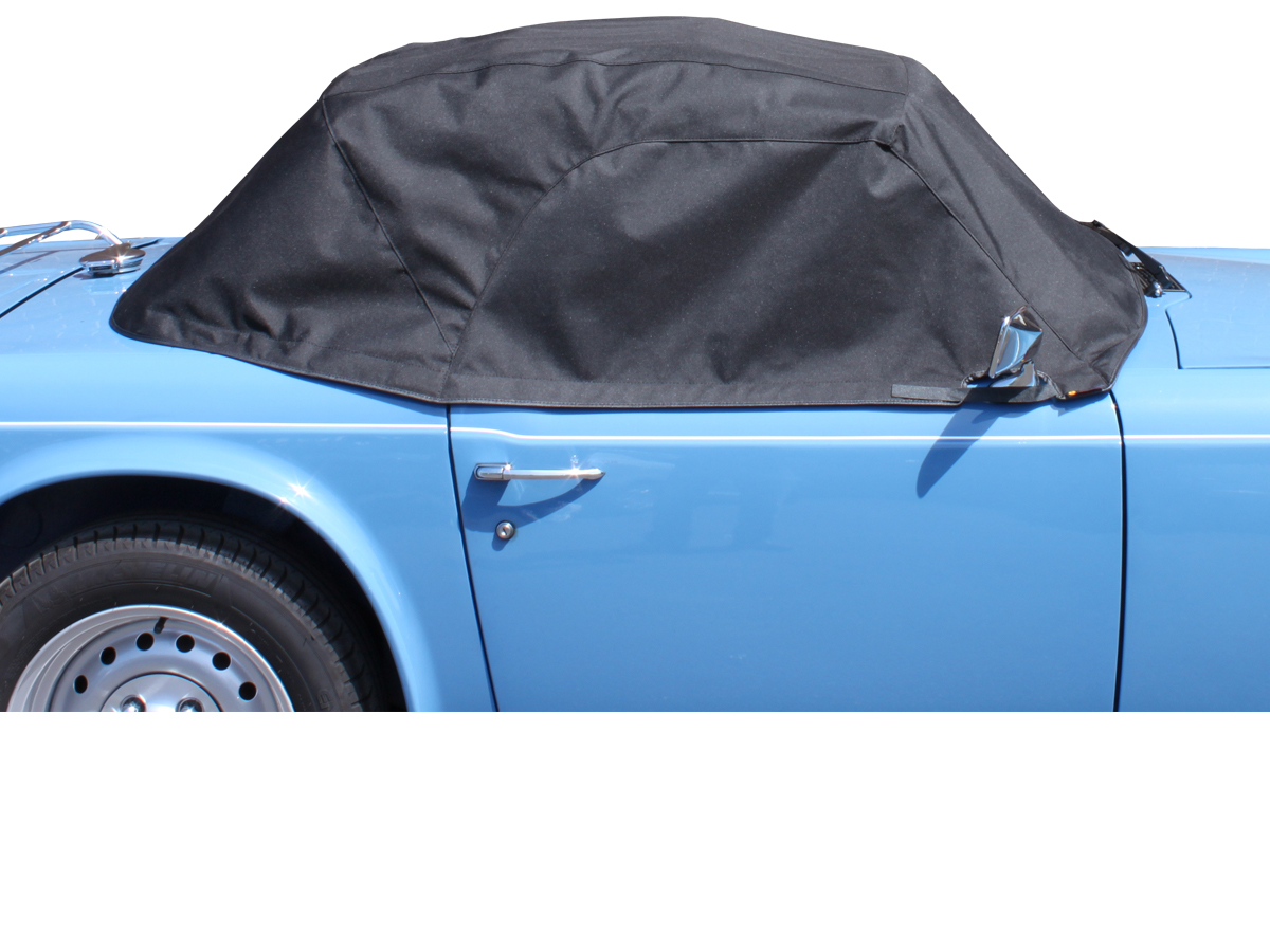 Triumph TR with Cabrio Shield® fitted